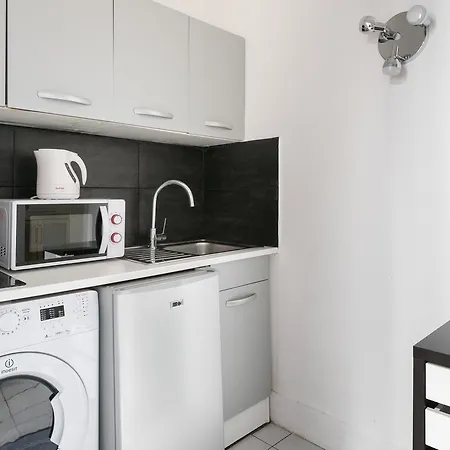 Balzac Apartment *